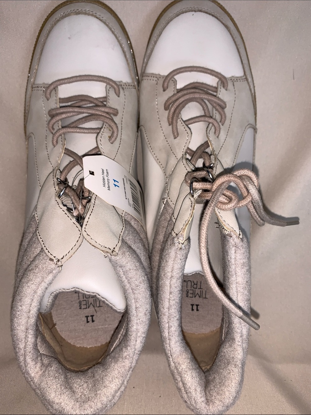 Time and Tru Women's Hidden Heel Memory Foam Sneakers Gray Size 11 NWT